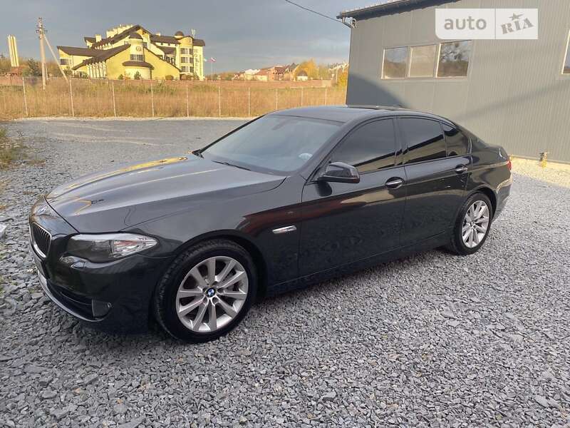 Bmw 528 (2010)