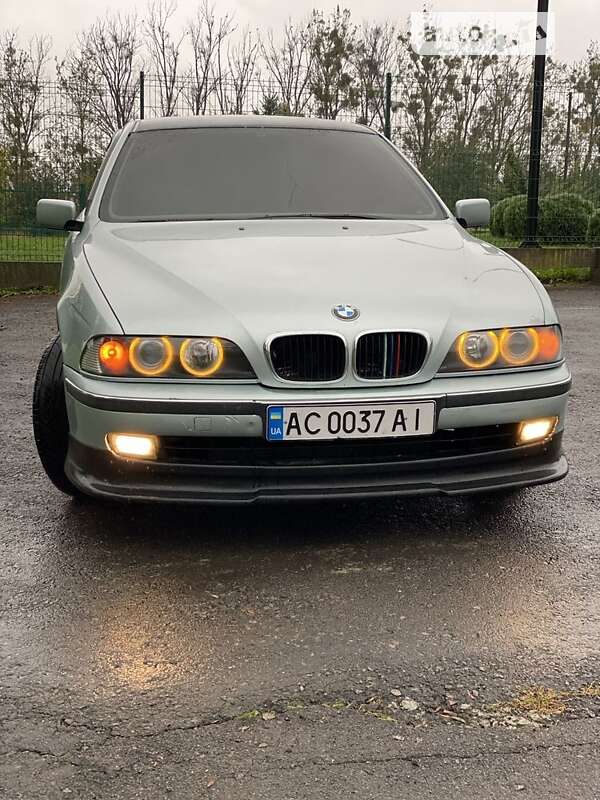 Bmw 523i (1996)