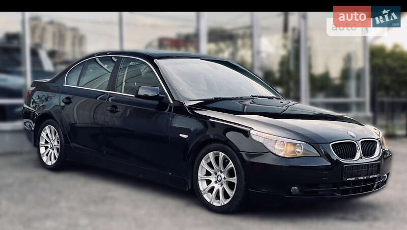 Bmw 523i (2005)