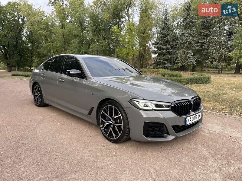 Bmw M550xi (2020)