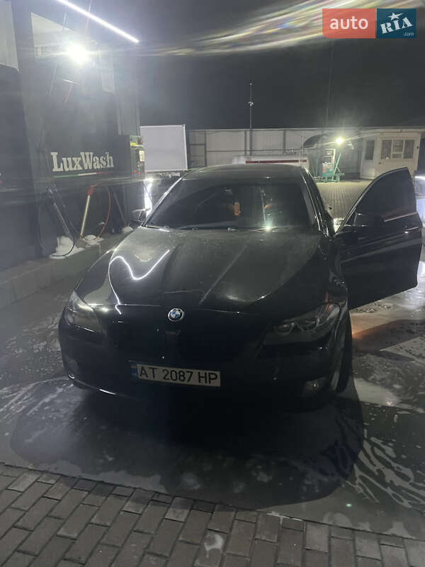 Bmw 528i (2012)