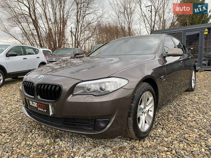 Bmw 528i (2012)