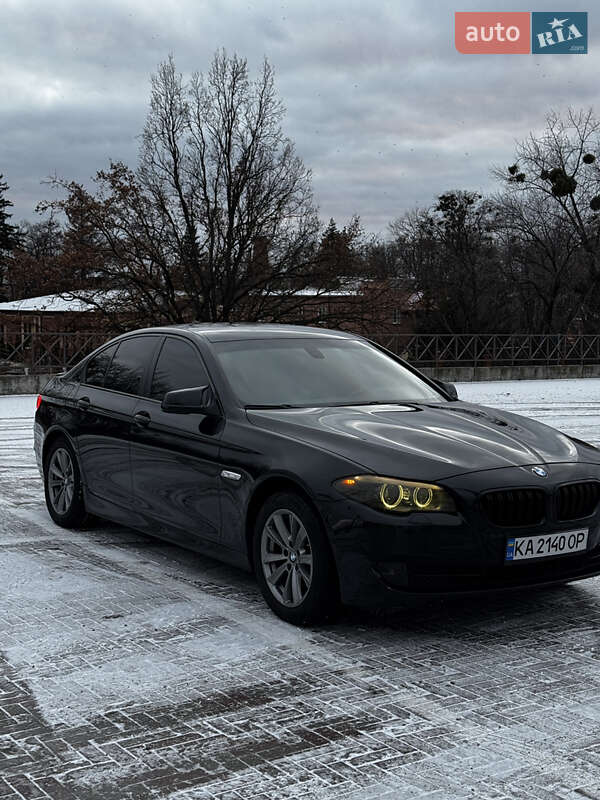 Bmw 523i (2011)