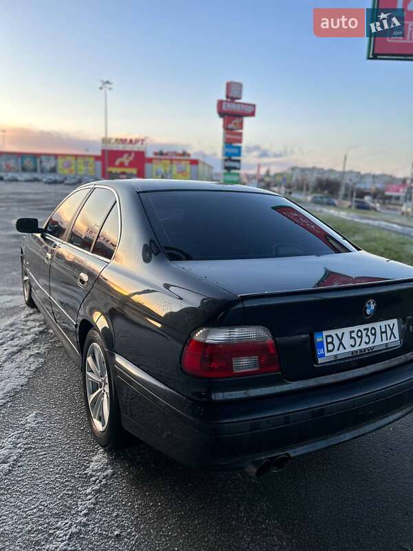 Bmw 5 series (2000)
