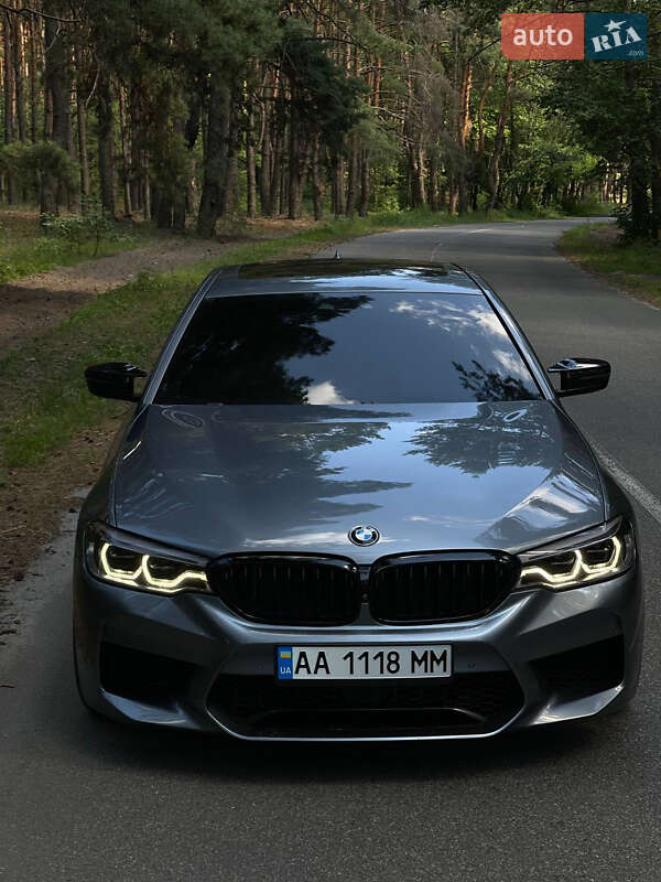Bmw 5 series (2018)