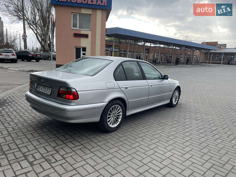 Bmw 5 series (2001)