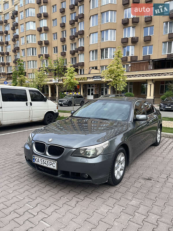Bmw 5 series (2005)