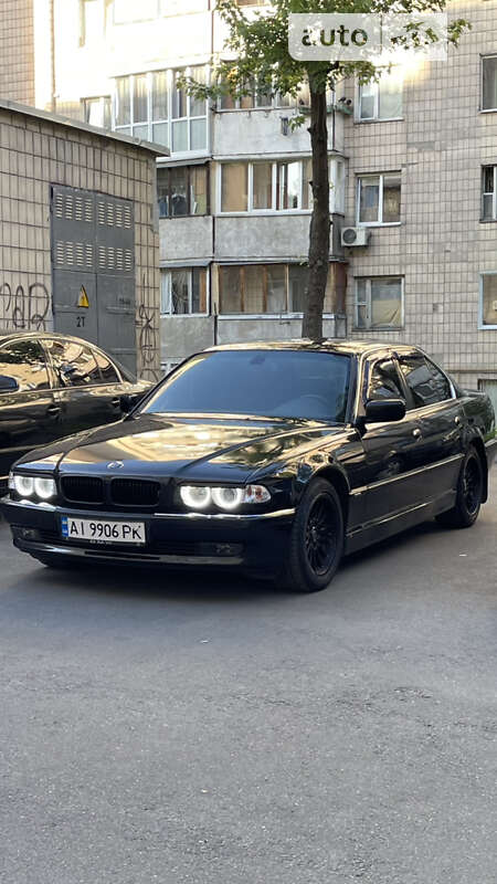 Bmw 730 (2000)