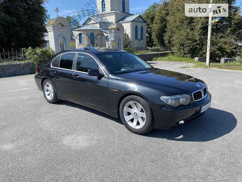 Bmw 745i (2001)