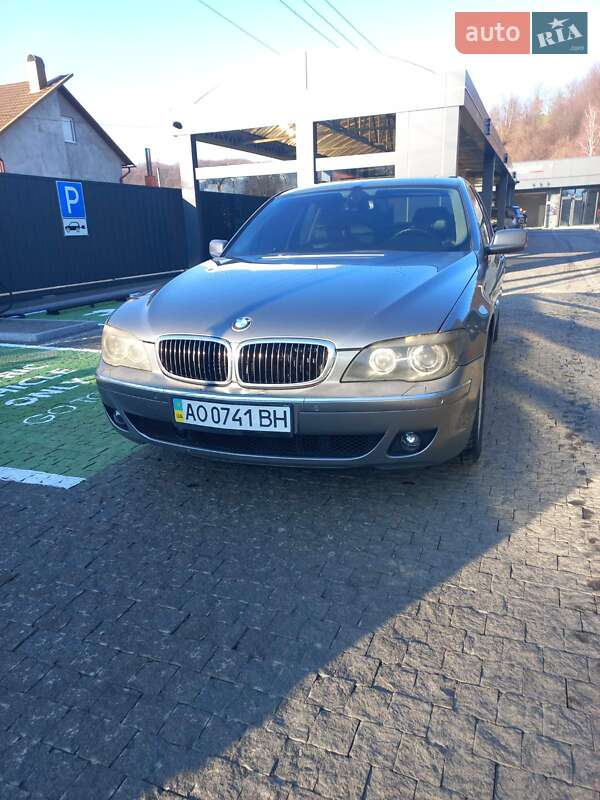 Bmw 7 series (2007)