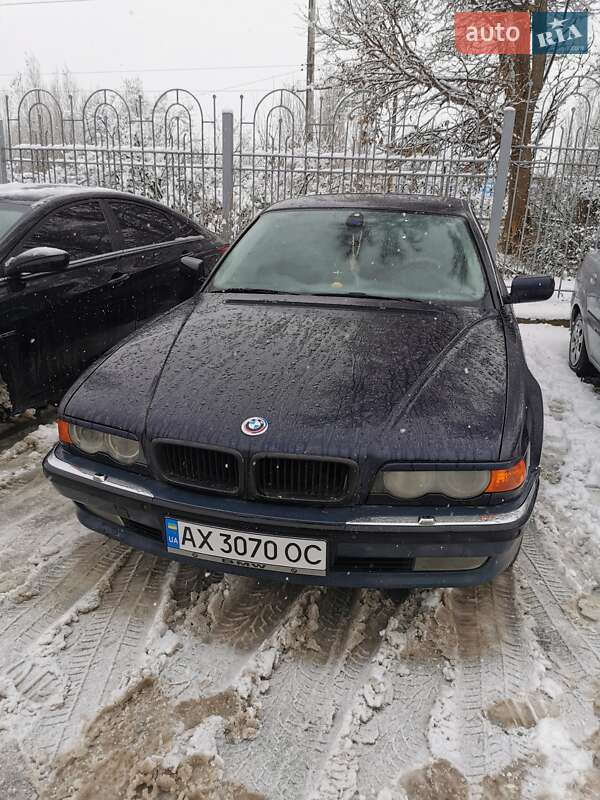 Bmw 735i (1998)