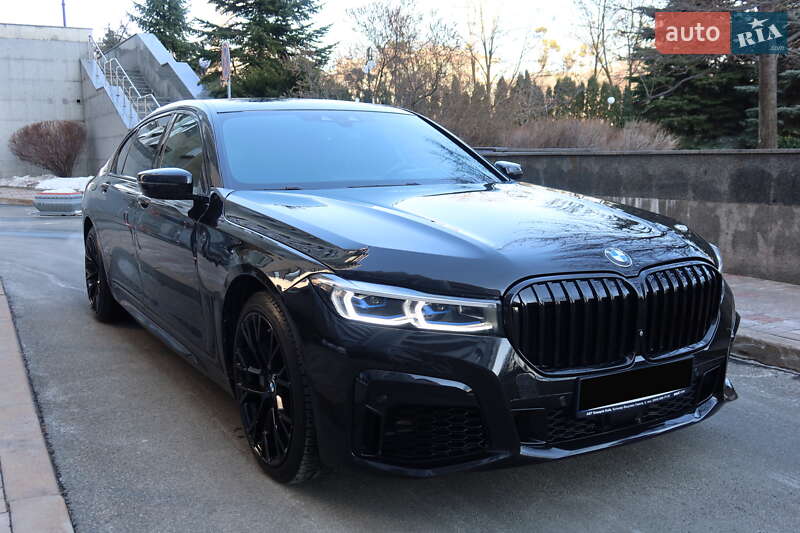 Bmw 7 series (2016)