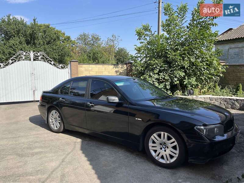 Bmw 7 series (2003)