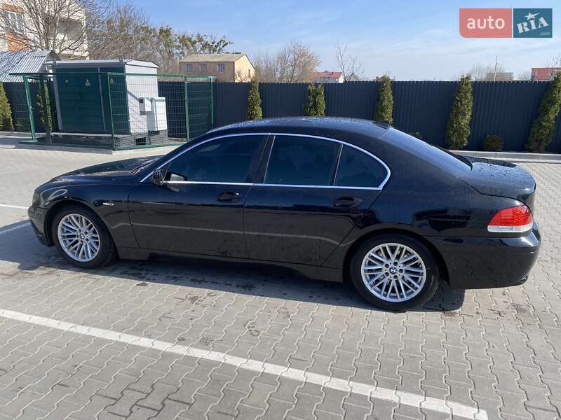 Bmw 7 series (2003)