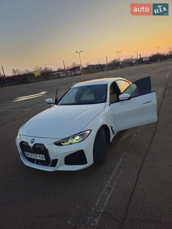 Bmw I4 (2023)