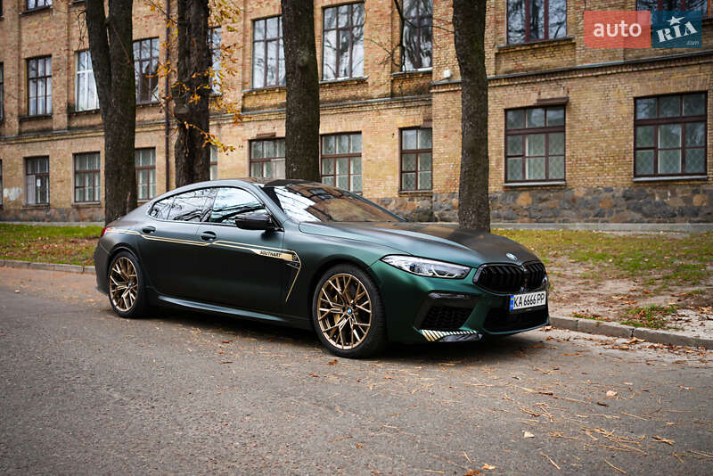Bmw M8 (2019)