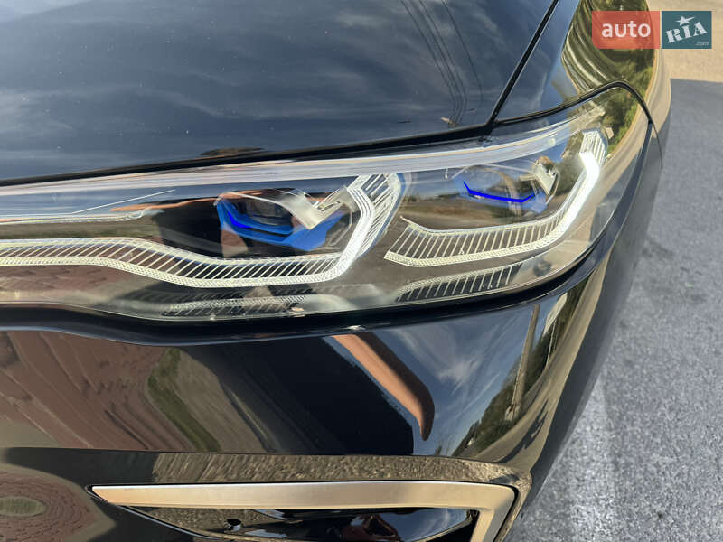 Bmw X7 (2022)
