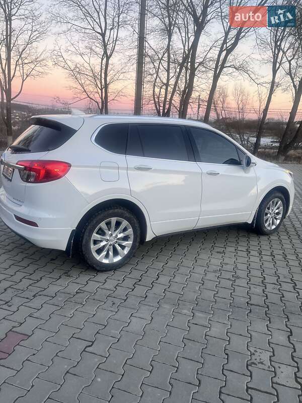 Buick Envision (2016)