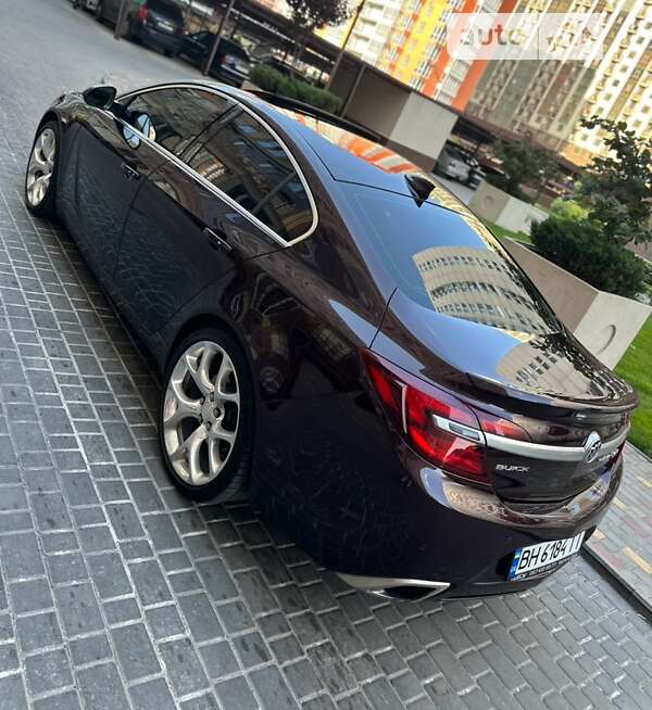 Buick Regal (2017)