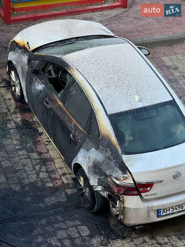 Buick Verano (2012)