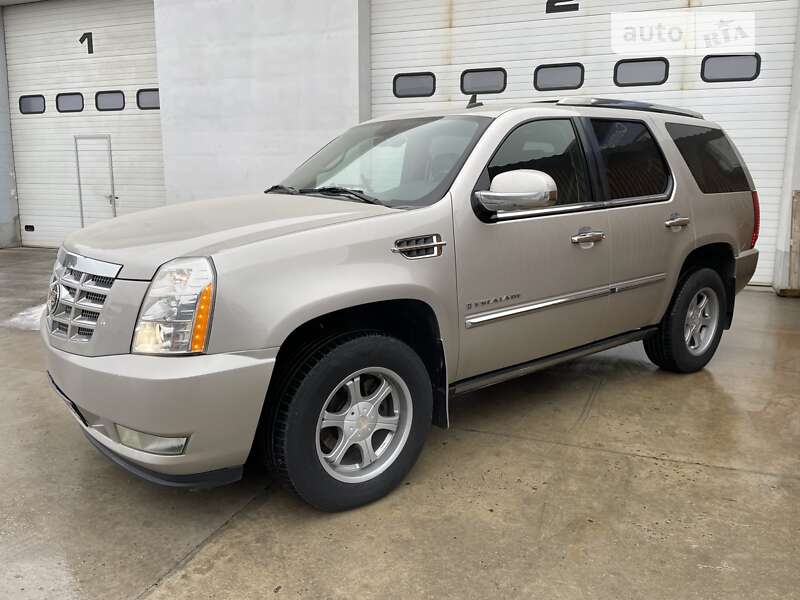 Cadillac Escalade (2007)