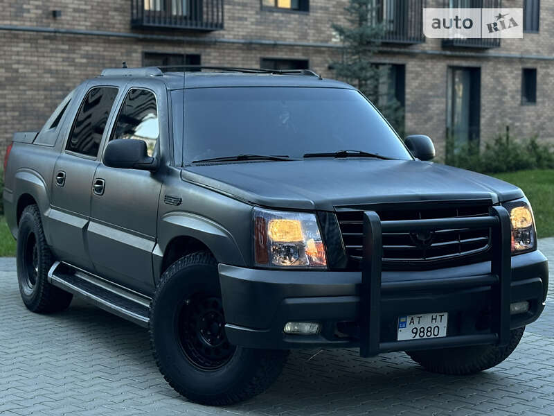 Cadillac Escalade (2002)