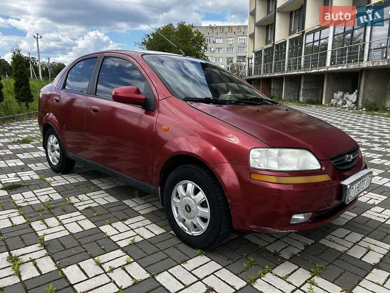 Chevrolet Aveo (2004)