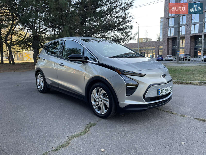 Chevrolet Bolt ev (2023)
