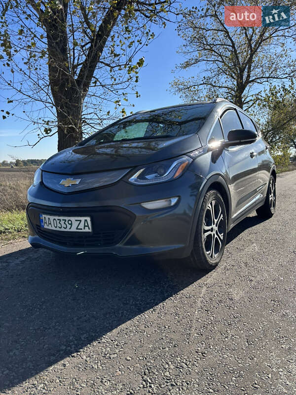 Chevrolet Bolt ev (2017)