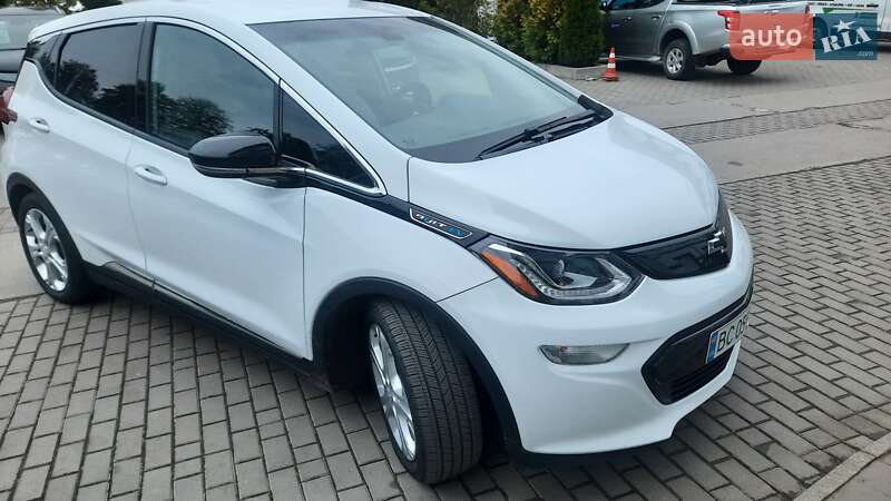 Chevrolet Bolt ev (2017)