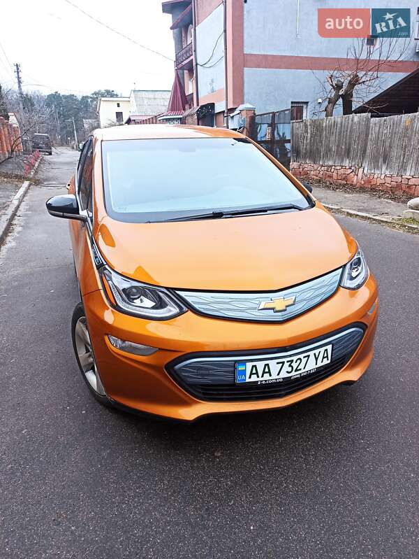 Chevrolet Bolt ev (2017)