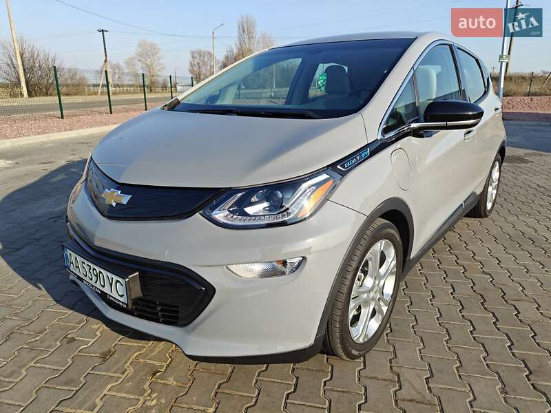 Chevrolet Bolt ev (2020)