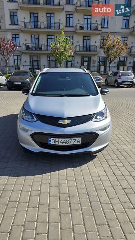 Chevrolet Bolt ev (2017)