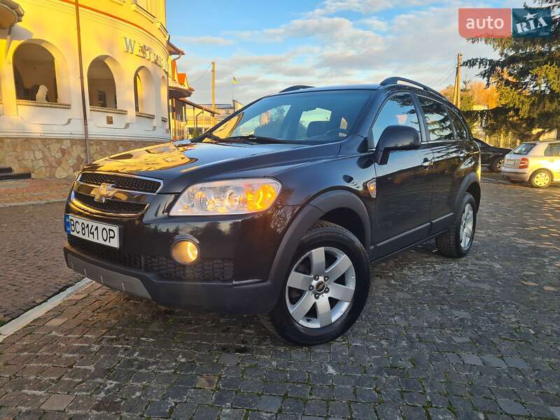 Chevrolet Captiva (2008)