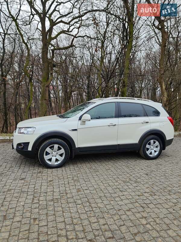 Chevrolet Captiva (2012)