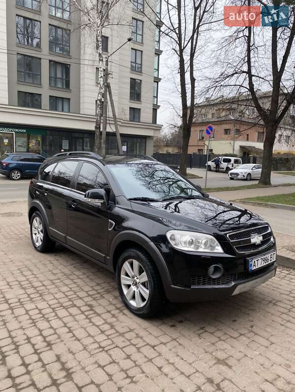 Chevrolet Captiva (2008)