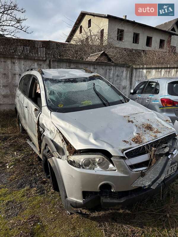 Chevrolet Captiva (2009)