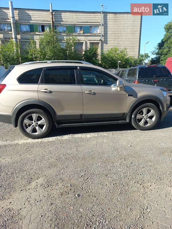 Chevrolet Captiva (2011)