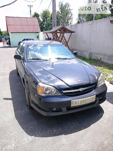 Chevrolet Evanda (2005)