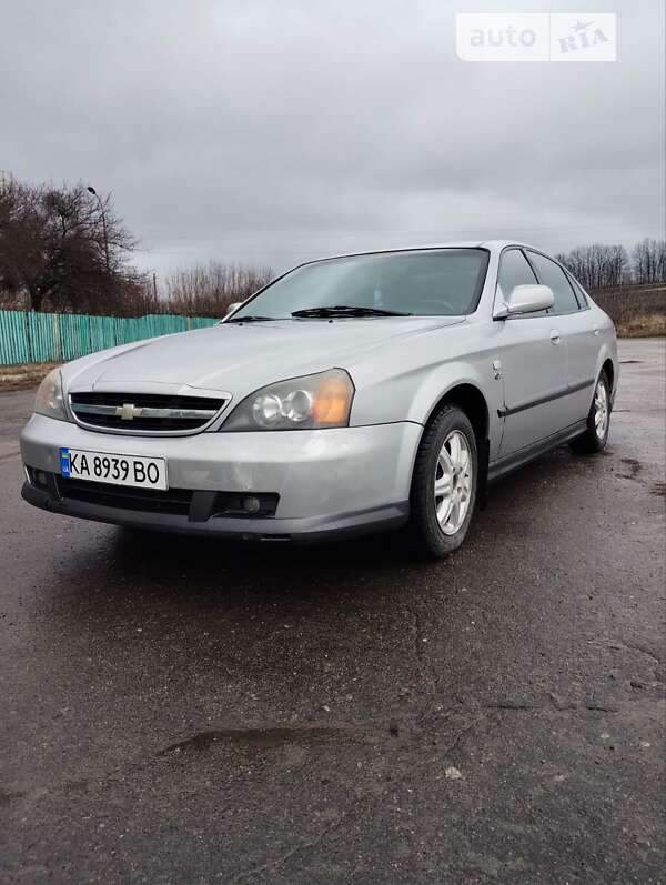 Chevrolet Evanda (2005)