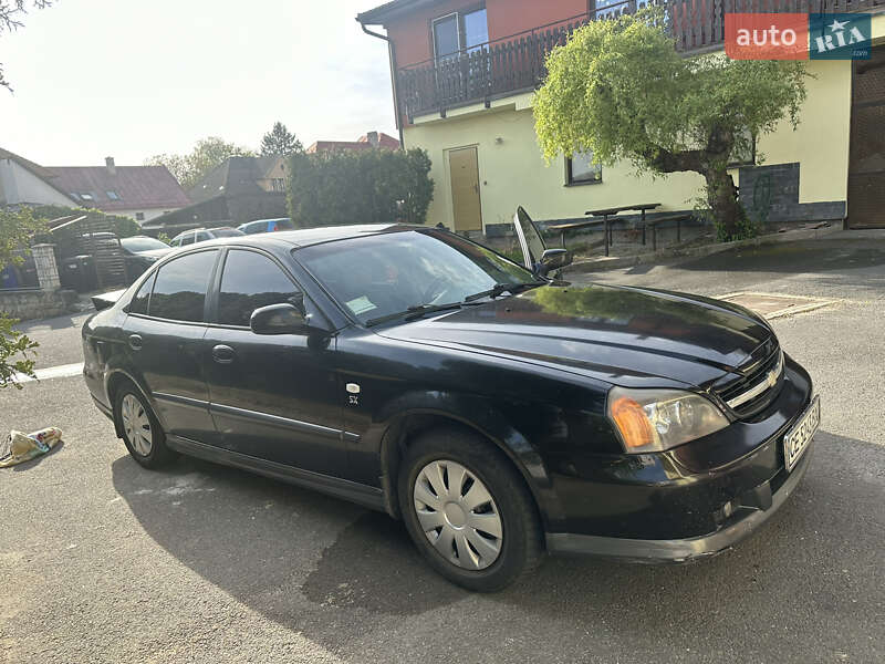 Chevrolet Evanda (2005)