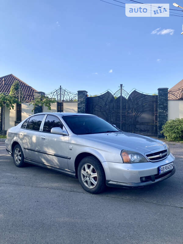 Chevrolet Evanda (2005)