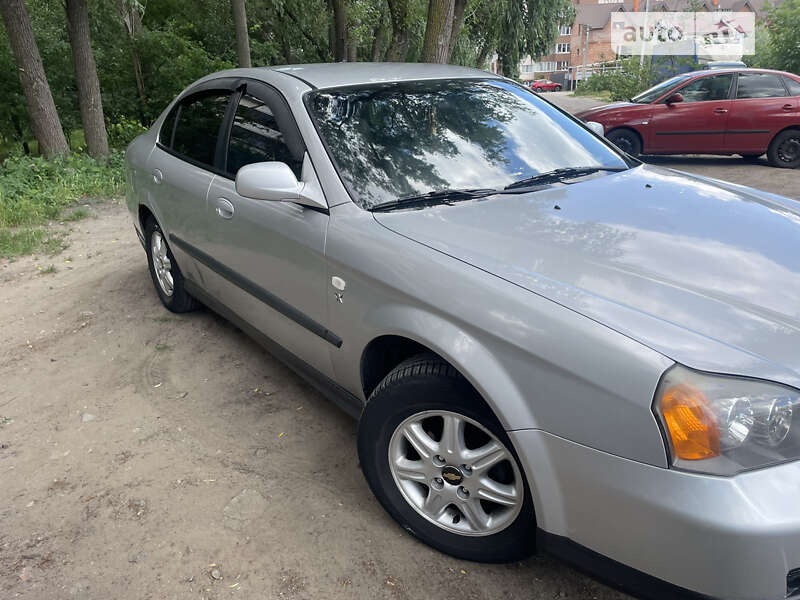 Chevrolet Evanda (2006)