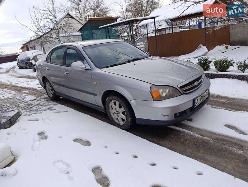 Chevrolet Evanda (2005)