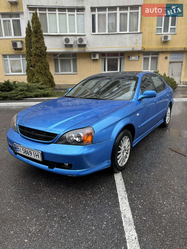 Chevrolet Evanda (2004)
