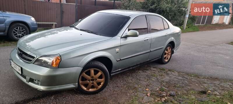 Chevrolet Evanda (2004)