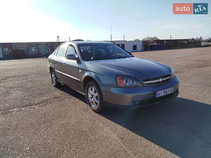 Chevrolet Evanda (2004)