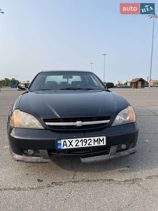 Chevrolet Evanda (2005)