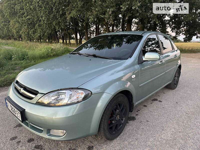 Chevrolet Lacetti (2008)