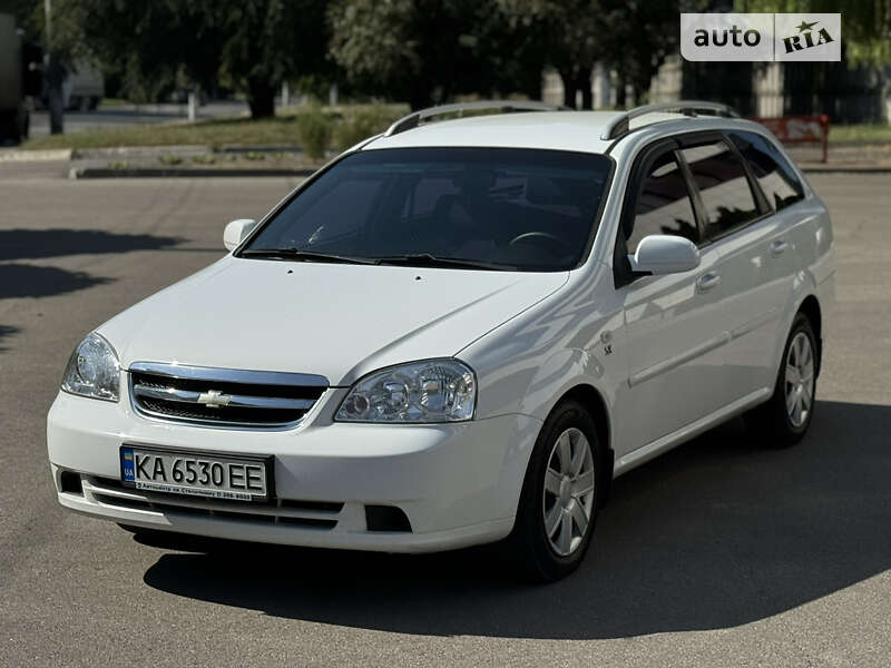 Chevrolet Lacetti (2012)